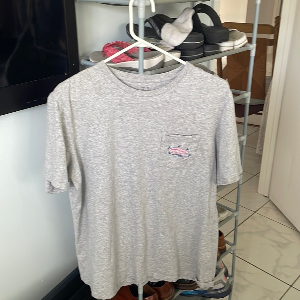 Men’s Vineyard Vines short sleeve shirt size Large, Shark Week Special Edition